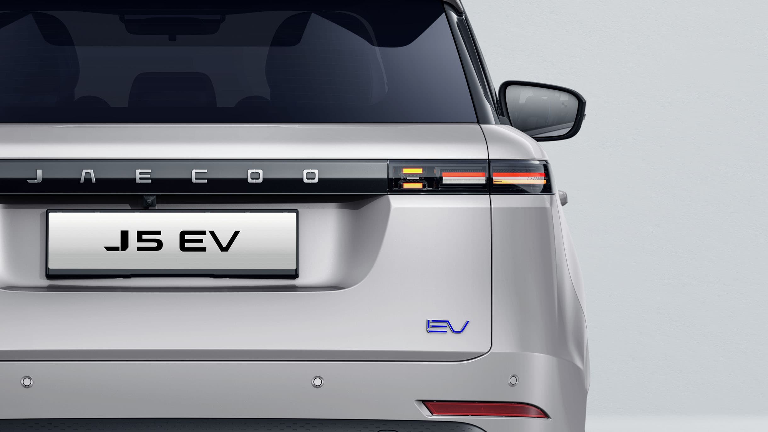 JAECOO J5 EV set bagfra